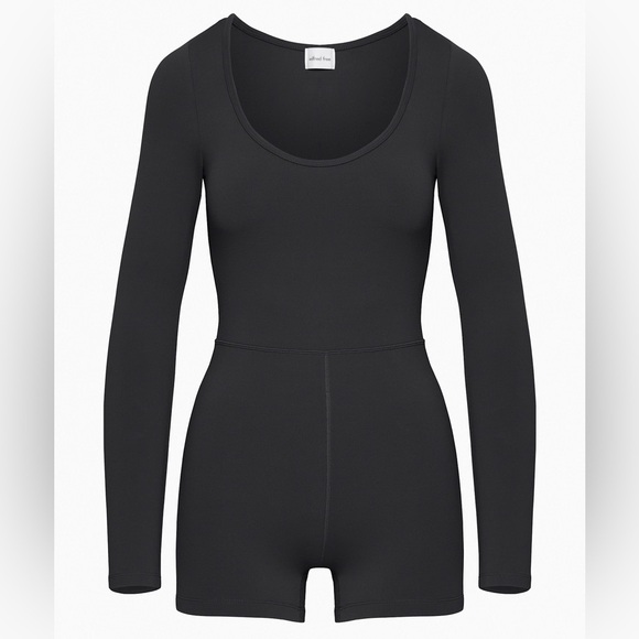 Aritzia Wilfred Free black Kaz long sleeve scoop neck onesie romper - XL - Picture 6 of 10